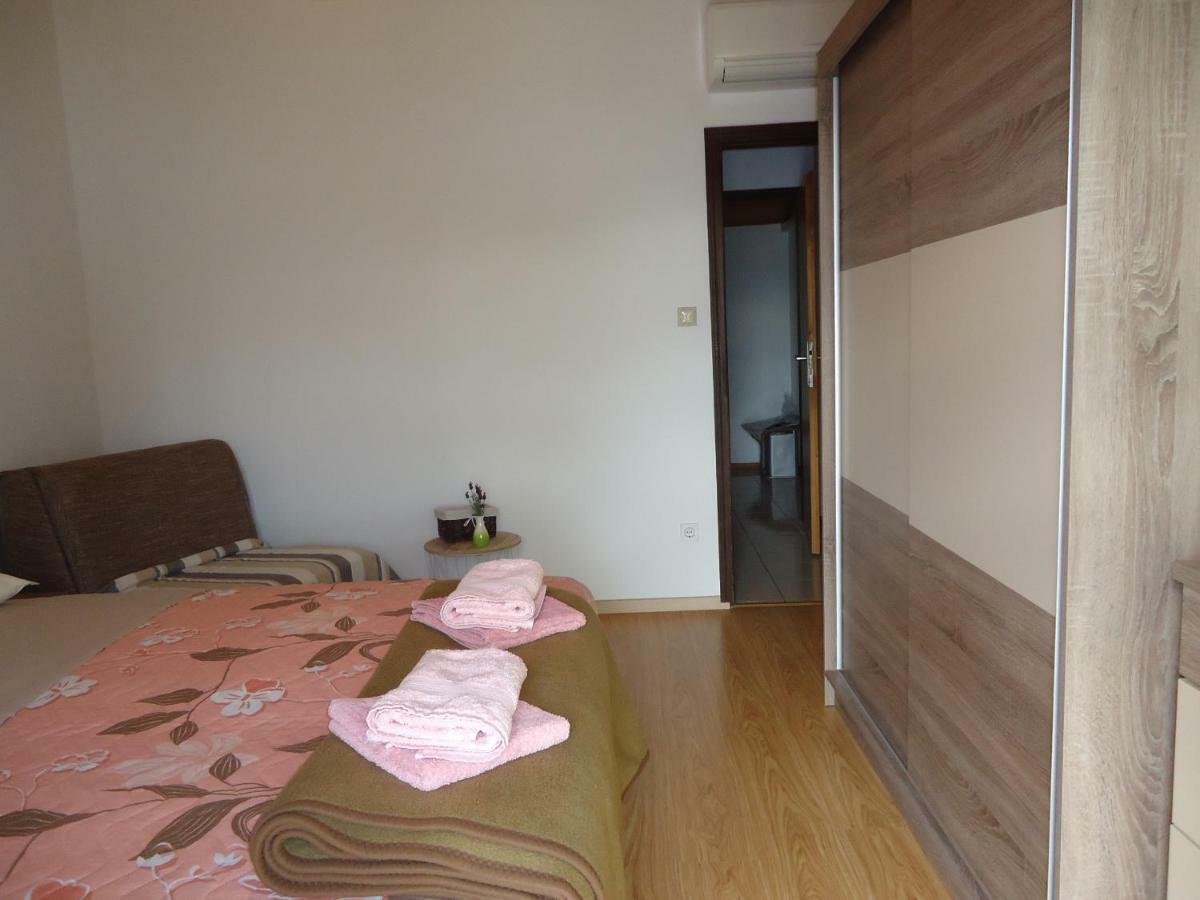 Apartments Matuc Malinska Kültér fotó